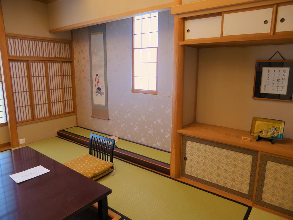 Ryokan Usagiyama / Auberge Hasenberg Widen المظهر الخارجي الصورة